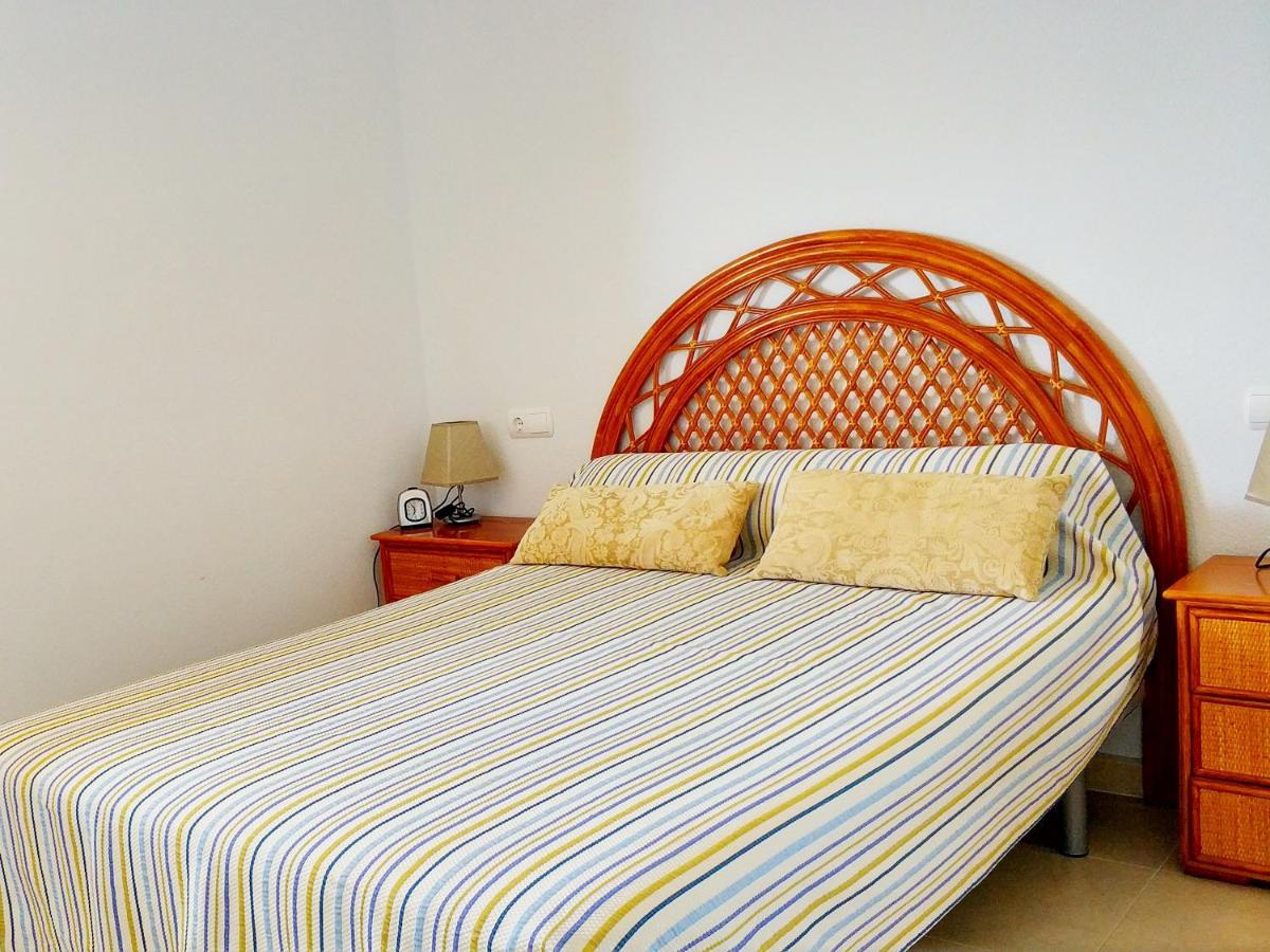 Apartamentos Ambar Beach 칼페 외부 사진